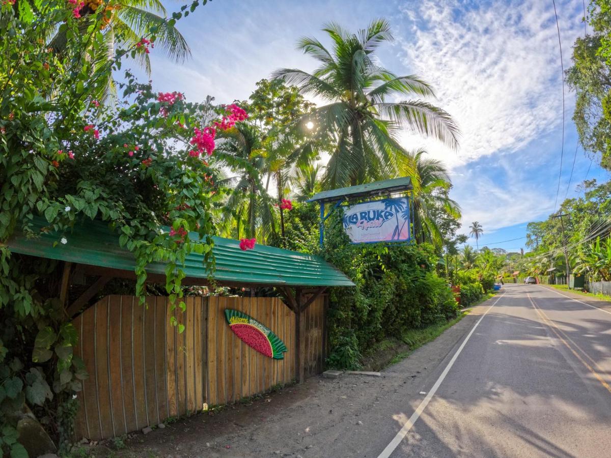La Ruka Hostel Puerto Viejo de Talamanca Екстериор снимка