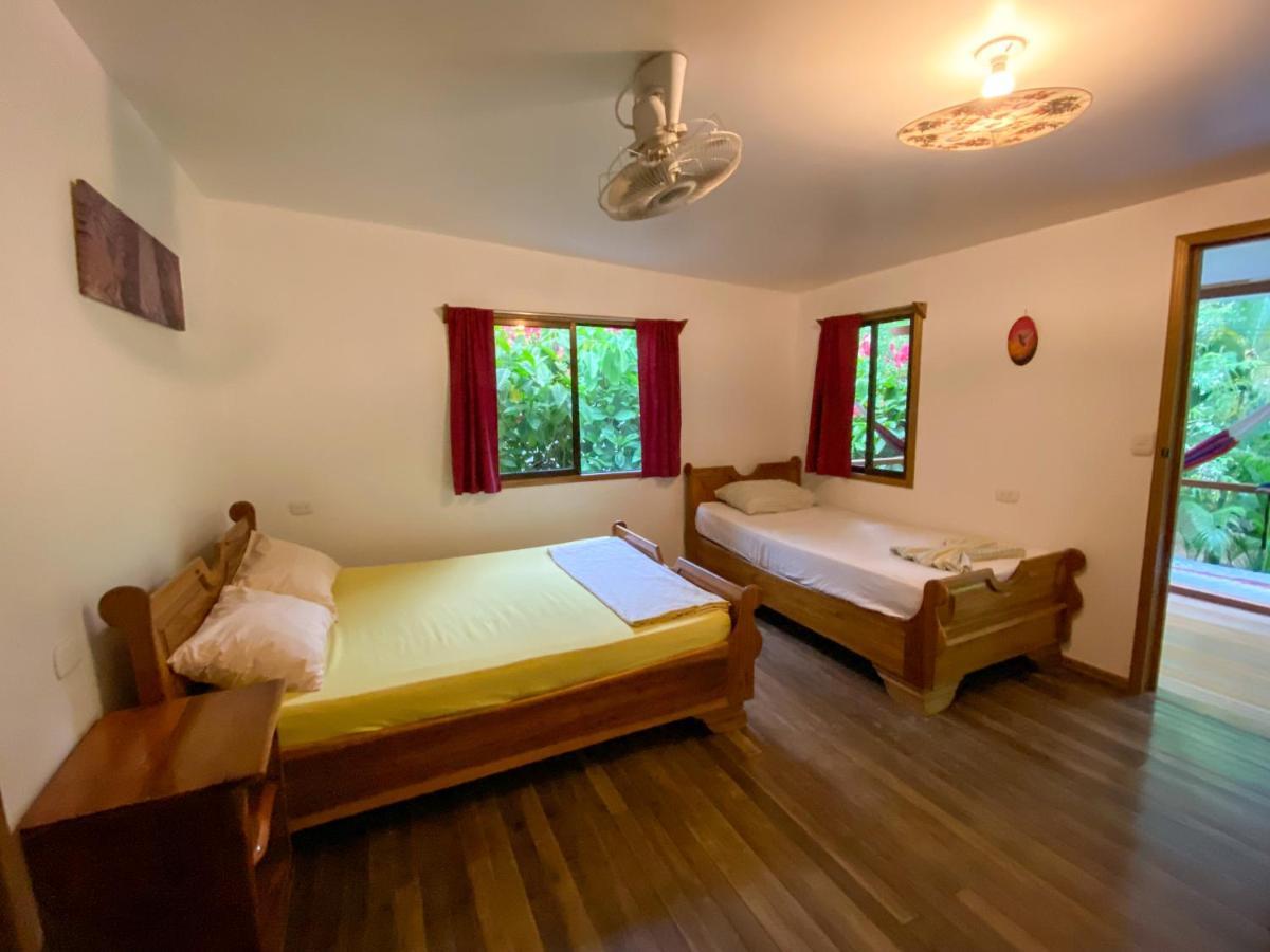 La Ruka Hostel Puerto Viejo de Talamanca Екстериор снимка