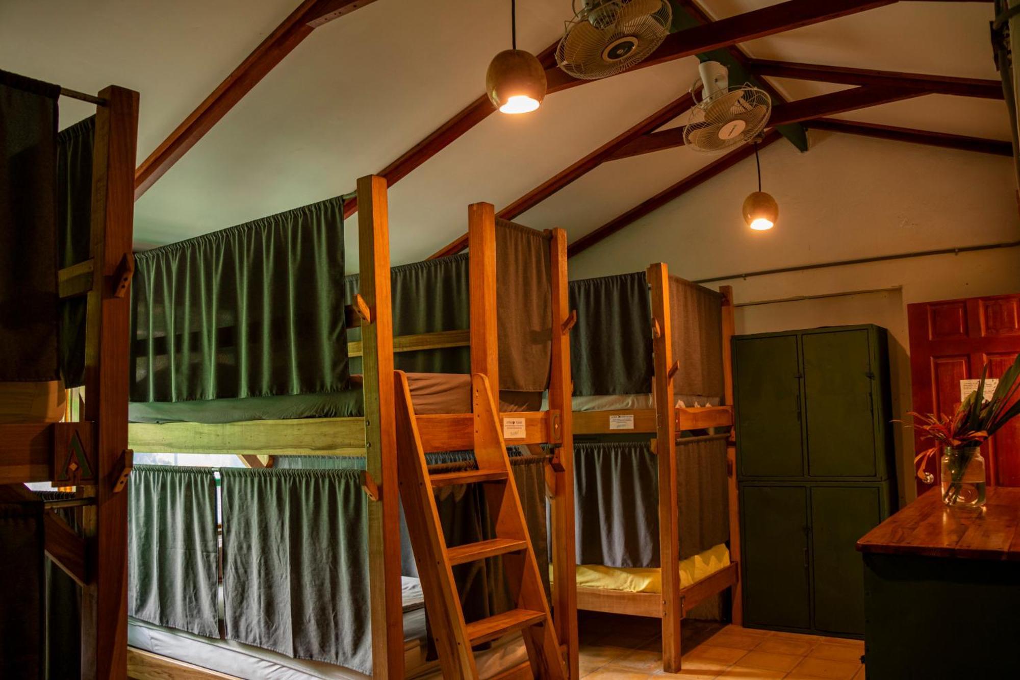 La Ruka Hostel Puerto Viejo de Talamanca Екстериор снимка